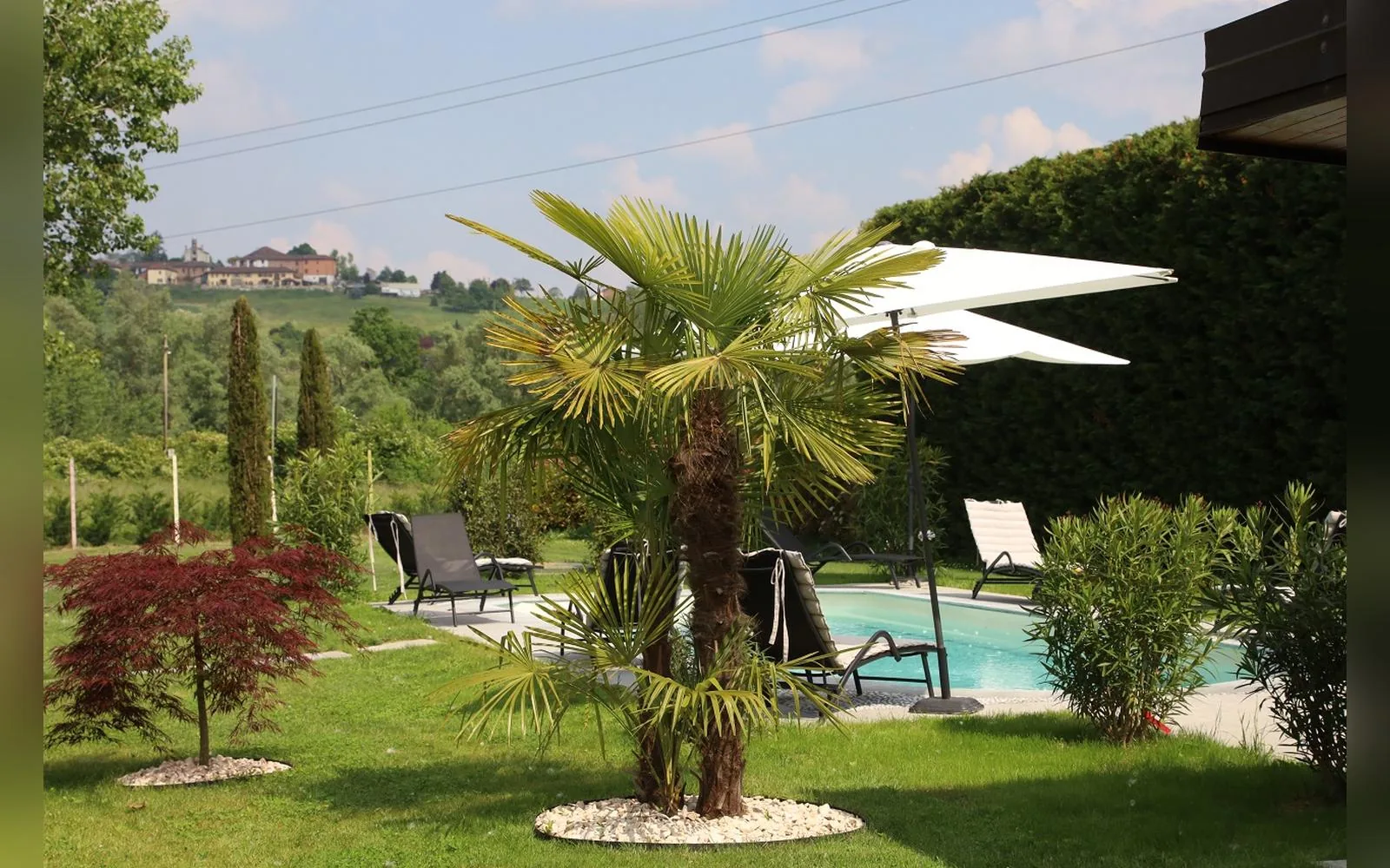 Esterni di Casa del Miglio, Castell'Alfero (Piemonte) (foto 13)